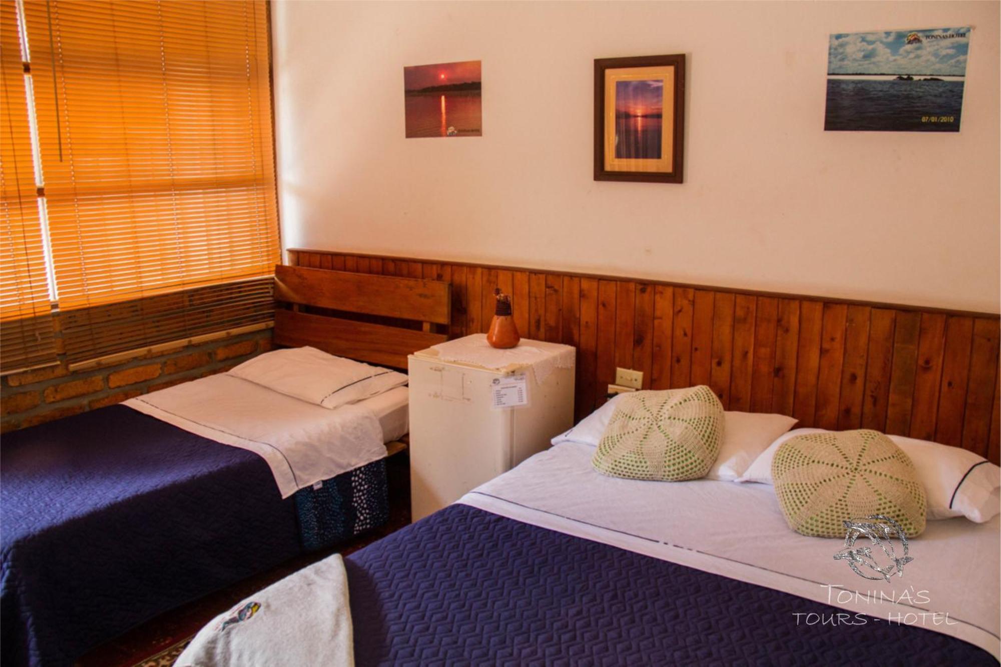 Toninas Hotel Inírida Kültér fotó